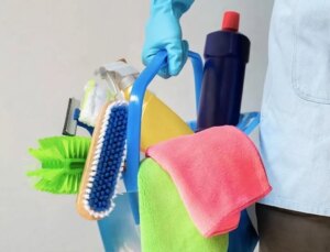 Birçok evde kullanılan temizlik ürünün satışı yasaklandı, toplatılıyor