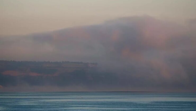 Çanakkale Boğazı, sis nedeniyle çift yönlü olarak ulaşıma kapatıldı
