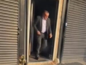 Cezaevi müdürü genelevden çıkarken yakalandı