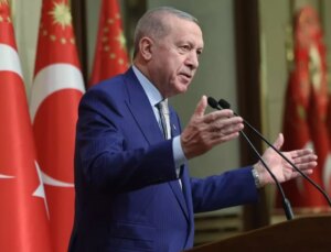 Cumhurbaşkanı Erdoğan’dan muhalefetin hedefindeki kesime destek: Ezmeye çalışanlara hadlerini bildiririz