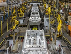 Dev otomobil markası en ucuz modelini rafa kaldırıyor