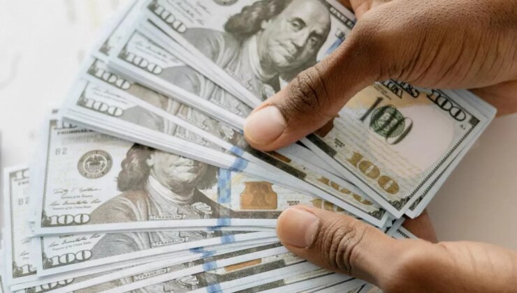 Dünyaca ünlü iş insanı çalışanlarına 30’ar milyon lira prim dağıttı