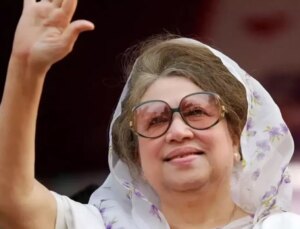 Eski Bangladeş Başbakanı Ziya 80 yaşında hayatını kaybetti