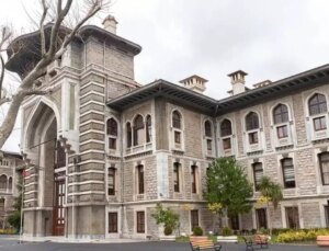 İstanbul Erkek Lisesi’nde taciz ve darp iddiası: 3 öğrenciden suç duyurusu