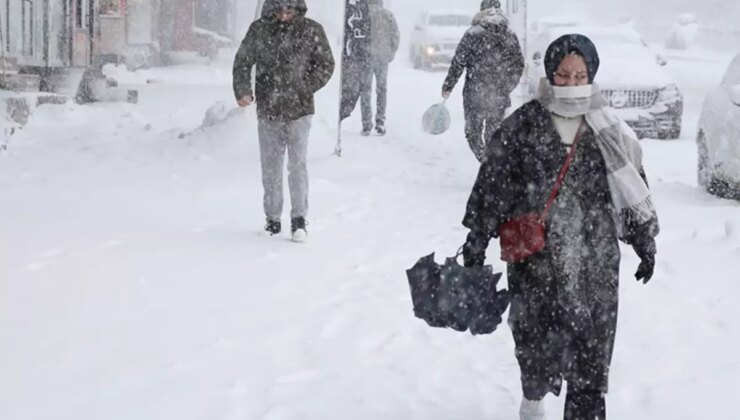 İstanbul’a lapa lapa kar geliyor! 4 gün aralıksız yağacak