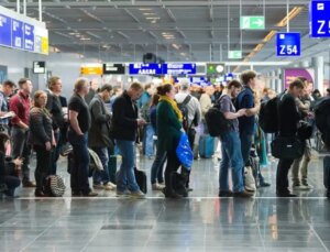 Japonya 1 milyondan fazla kalifiye yabancı işçi alacak