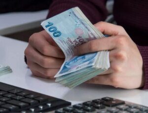 Kamu yöneticilerine seyyanen 30 bin lira zam teklifi geri çekildi