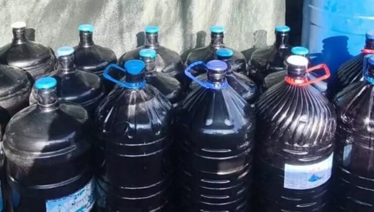 Muğla’da jandarmadan büyük baskın: 1 ton sahte içki piyasaya sürülmeden ele geçirildi