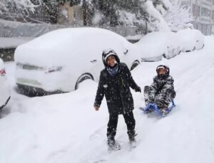 Okullar şimdiden tatil edildi! İşte kar nedeniyle eğitime ara verilen iller