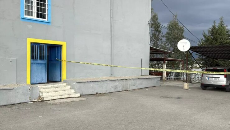 Ortaokul öğrencisi okul müdürünü tüfekle vurdu