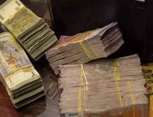 Suriye paradan iki sıfır atıldı! Yeni banknotlar tedavüle girdi