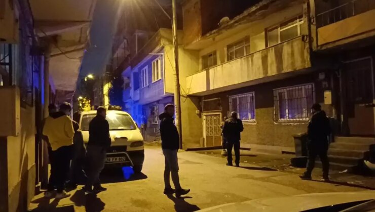 Tartıştığı babasını karnından bıçakladı