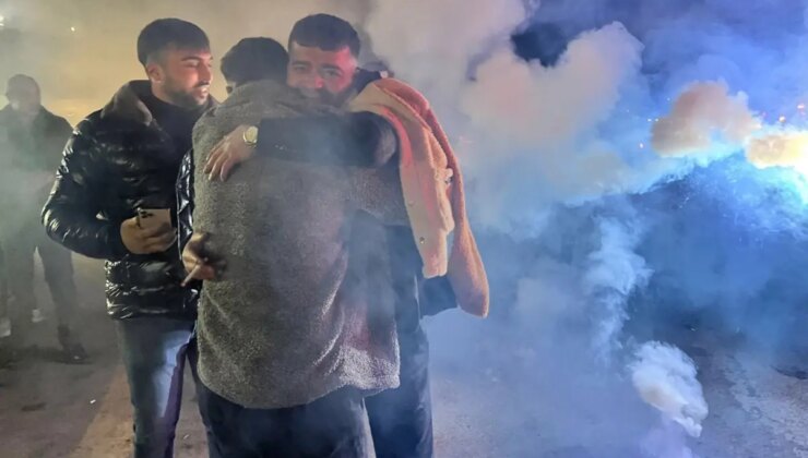 Türkiye genelinde tahliye coşkusu: Cezaevleri önünde bayram havası esti