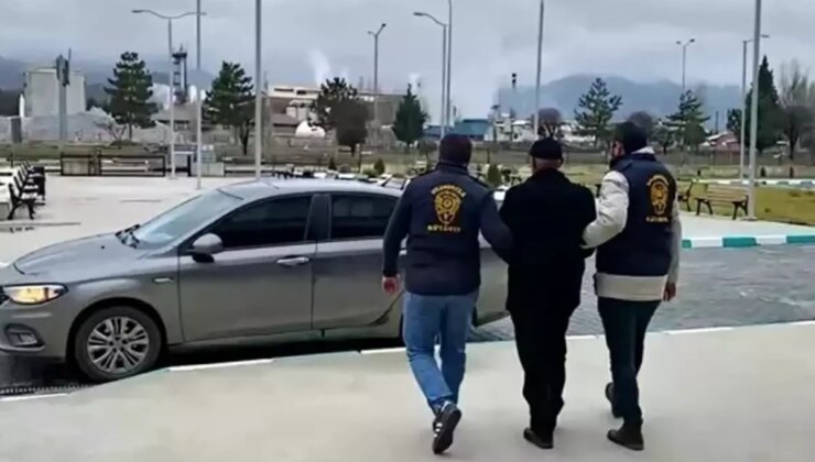 Umre vaadiyle topladığı paraları kumarda kaybetti