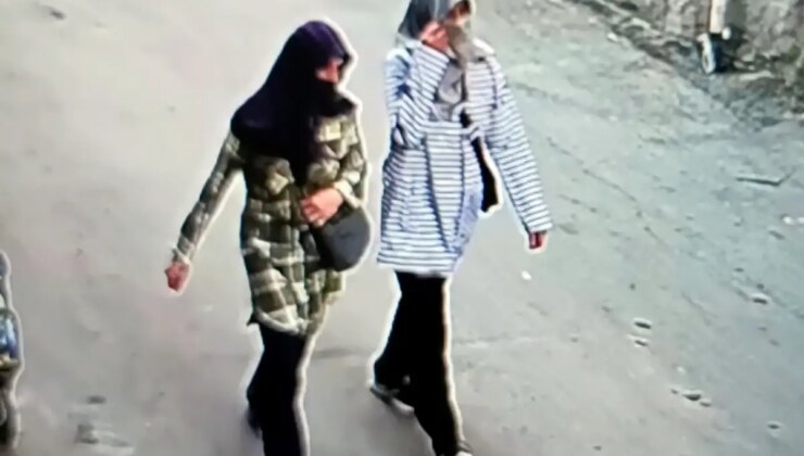 Yüzlerini eşarpla gizleyen anne-kız, girdikleri evlerden altın ve ziynet eşyası çaldı