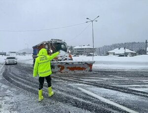 D-100 kara yolu İstanbul istikameti ulaşıma kapandı