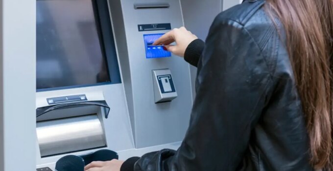 Yeni dönem bu sabah başladı! ATM’ye kartını takan bu mesajla karşılaşıyor
